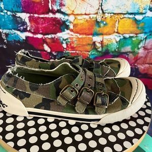 Rocket Dog Shoes Size 8 Y2K Rocket Dog Sneakers Camouflage Sneakers